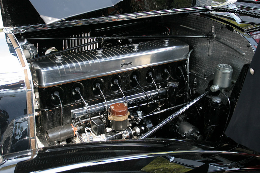 Le moteur de la Mercedes Benz 540